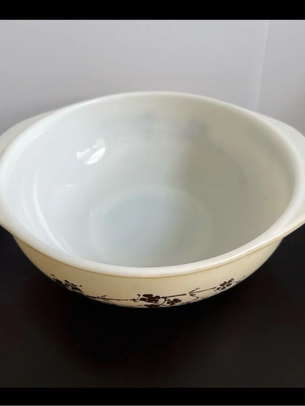 Pyrex 024 casserole -Golden Branch